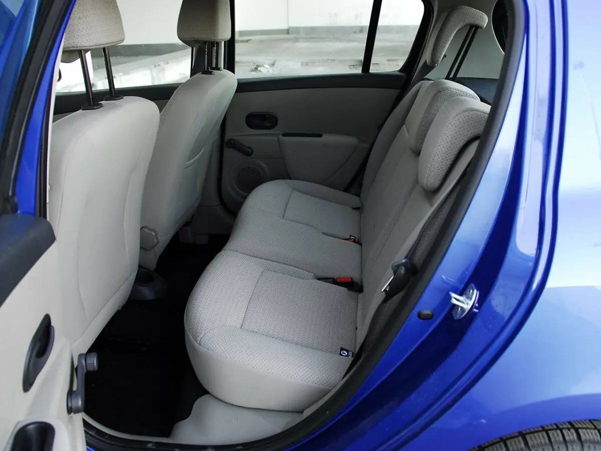 Renault Clio III Хэтчбек 5 дв. — сүрөт 10