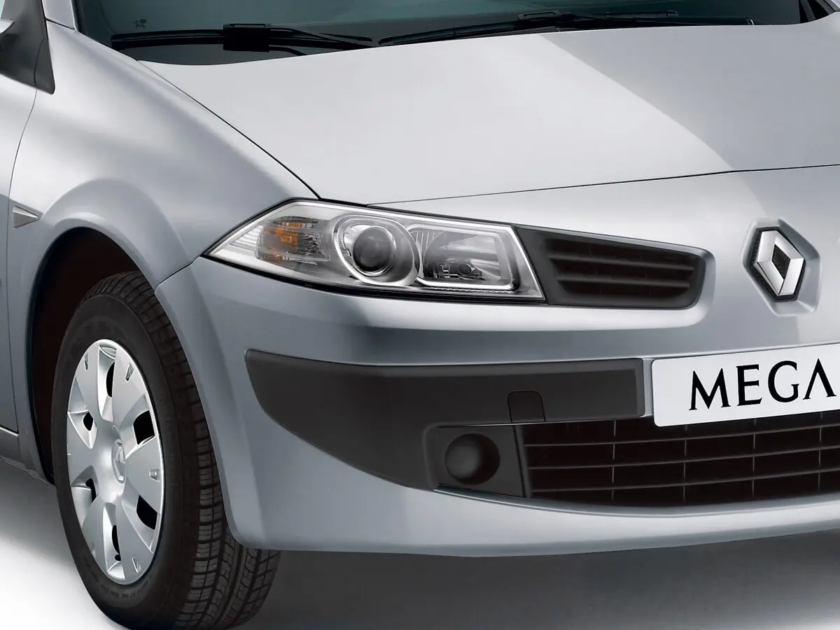 Renault Megane II Рестайлинг Хэтчбек 3 дв. — сүрөт 8