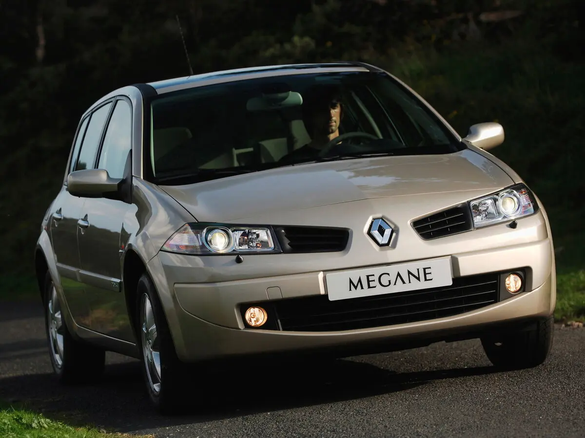Renault Megane II Рестайлинг Хэтчбек 5 дв. — сүрөт 3