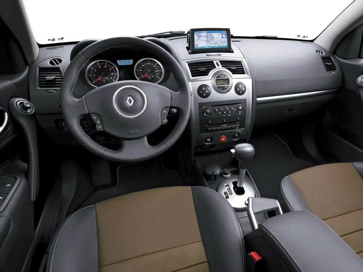Renault Megane II Рестайлинг Кабриолет — сүрөт 5
