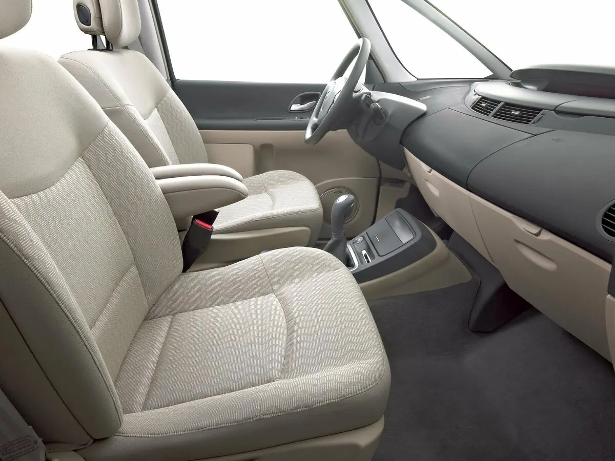 Renault Espace IV Рестайлинг Минивэн — фото 4