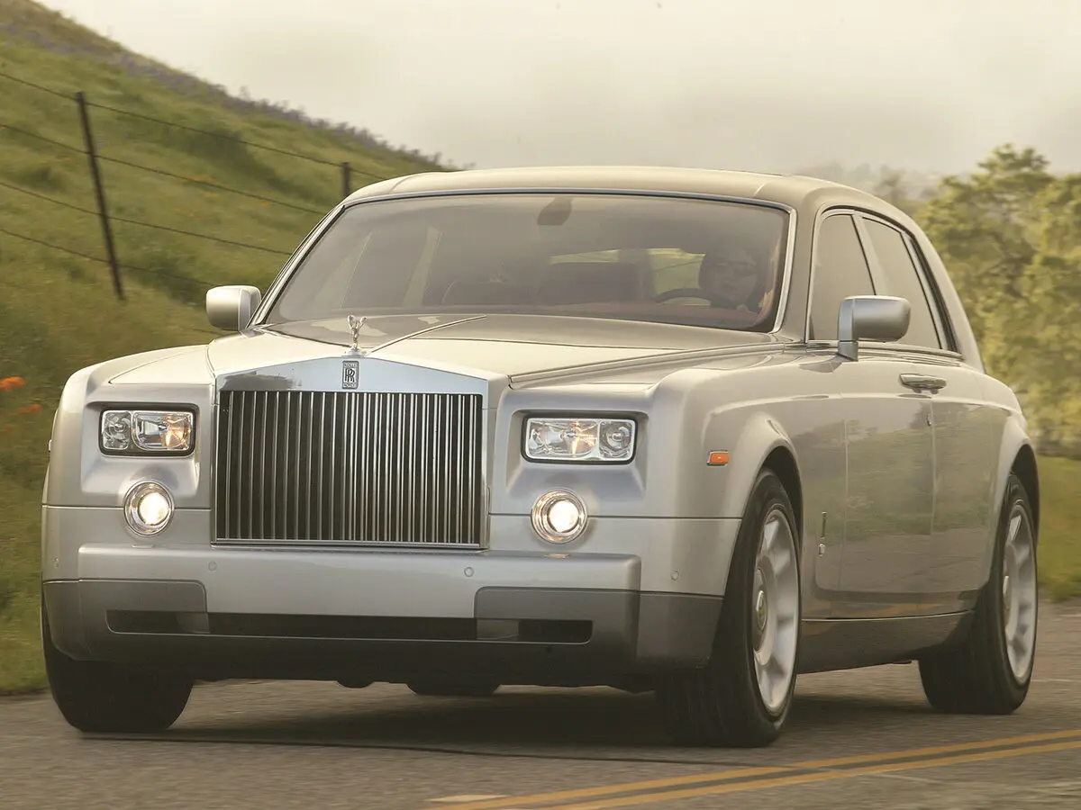 Rolls-Royce Phantom VII Седан — сүрөт 3