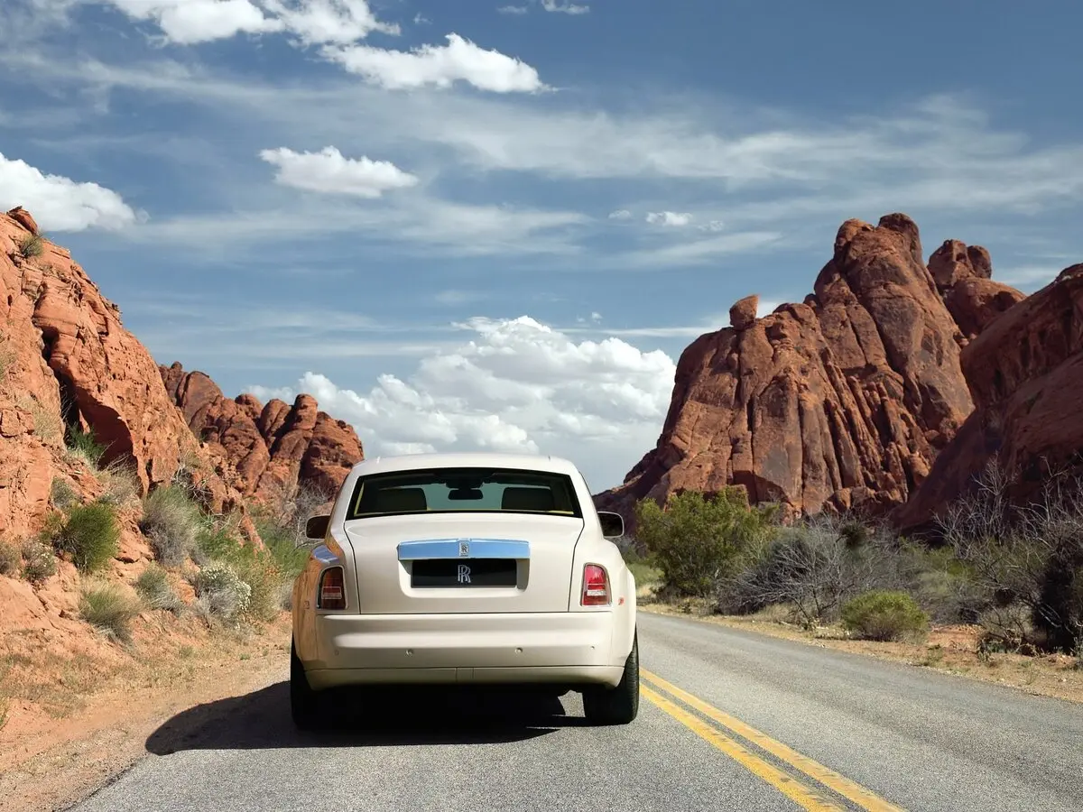 Rolls-Royce Phantom VII Седан — сүрөт 4