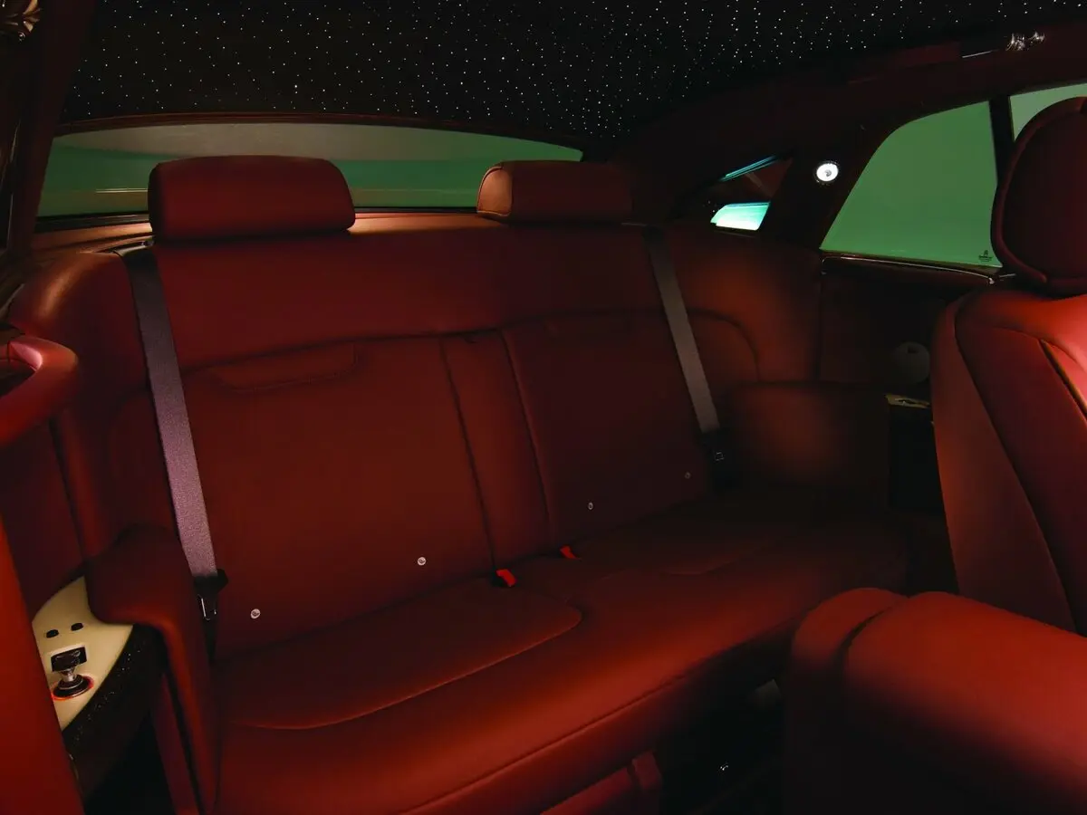 Rolls-Royce Phantom VII Купе — photo 8