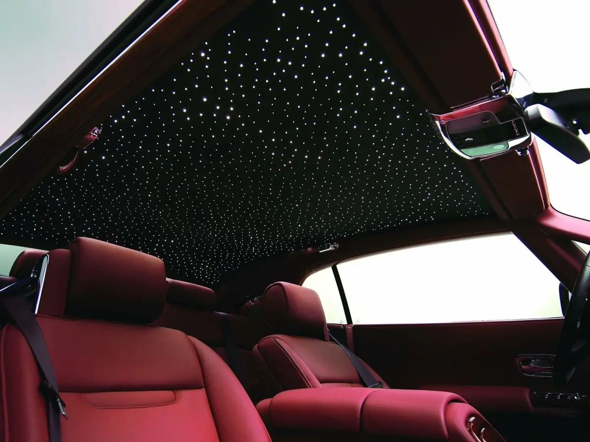 Rolls-Royce Phantom VII Купе — photo 9