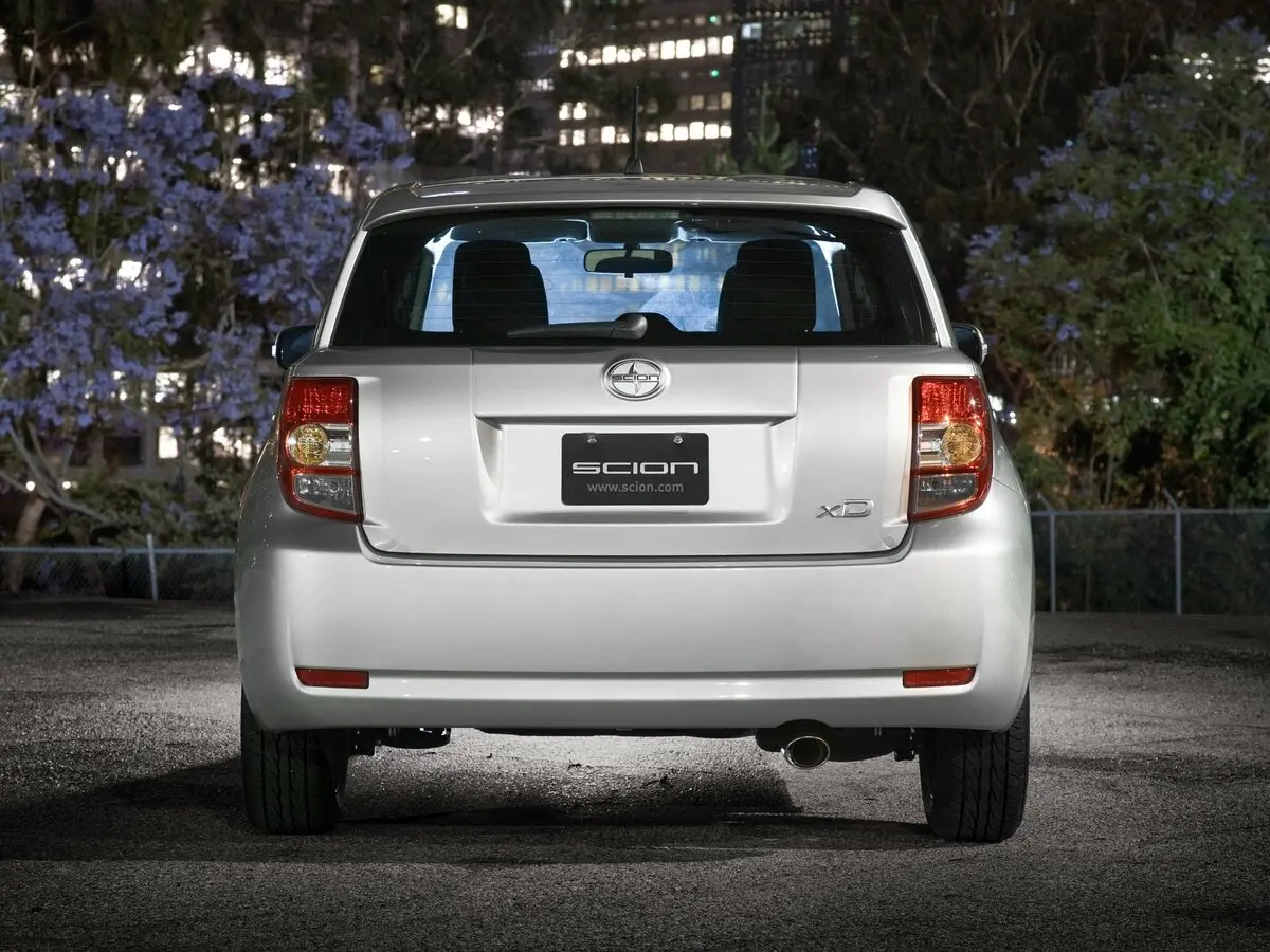 Scion xD 2008 – 2014 Хэтчбек 5 дв. — photo 4