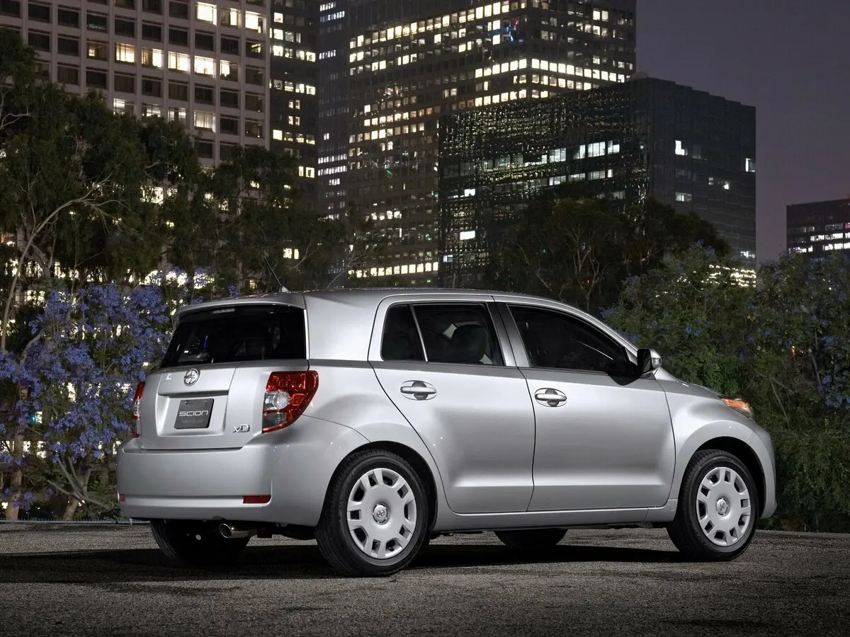 Scion xD 2008 – 2014 Хэтчбек 5 дв. — photo 5