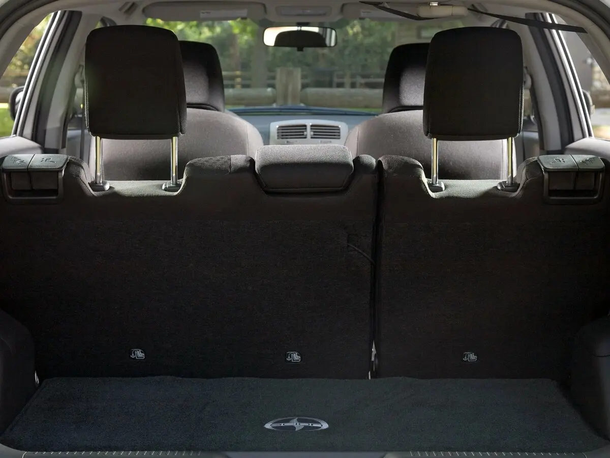 Scion xD 2008 – 2014 Хэтчбек 5 дв. — photo 8