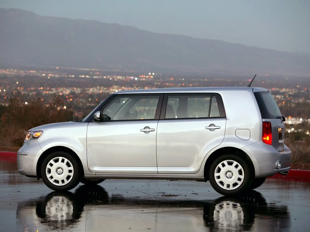 Scion xB II Компактвэн — сүрөт 2