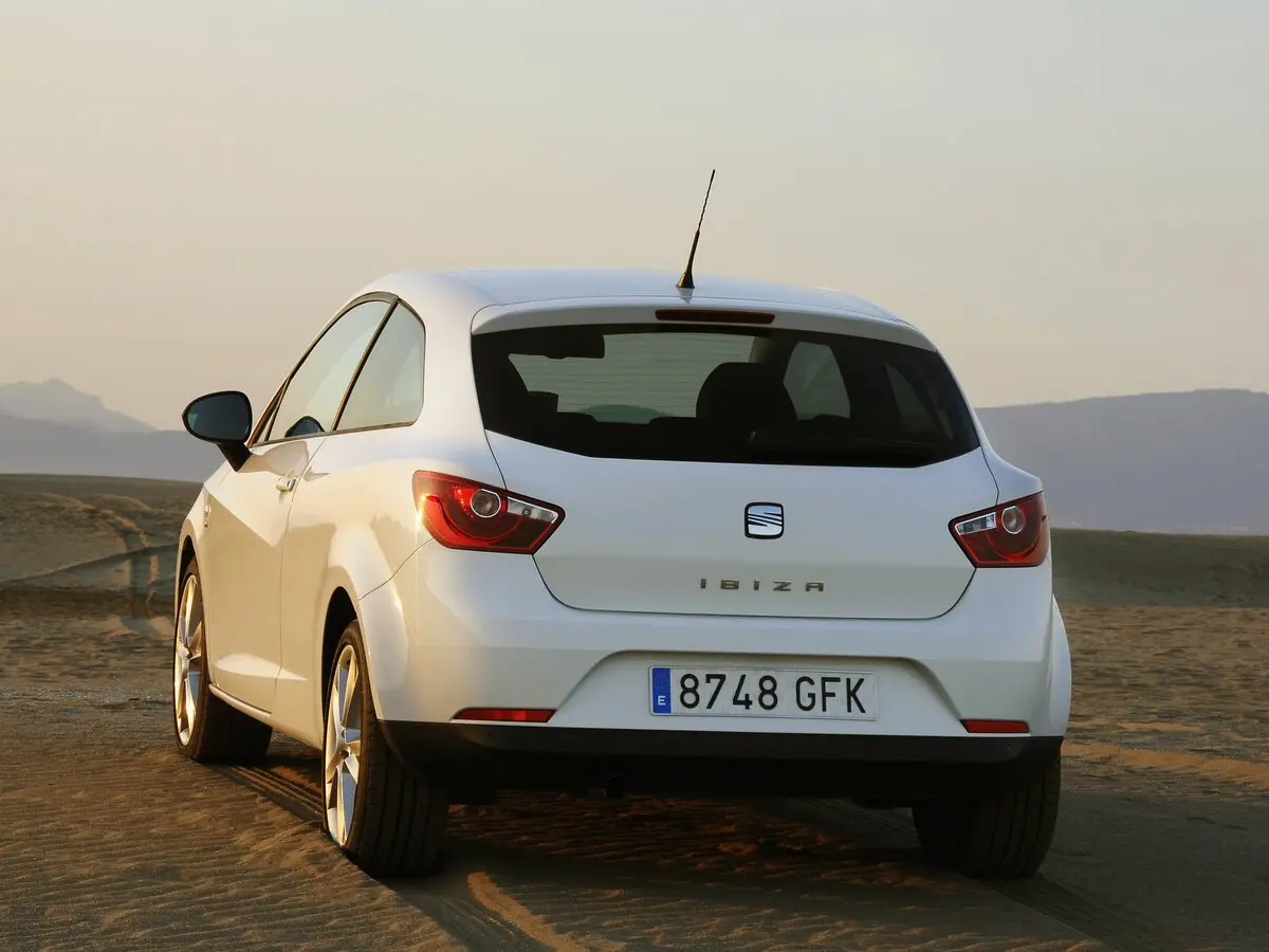 SEAT Ibiza IV Хэтчбек 3 дв. — сүрөт 4