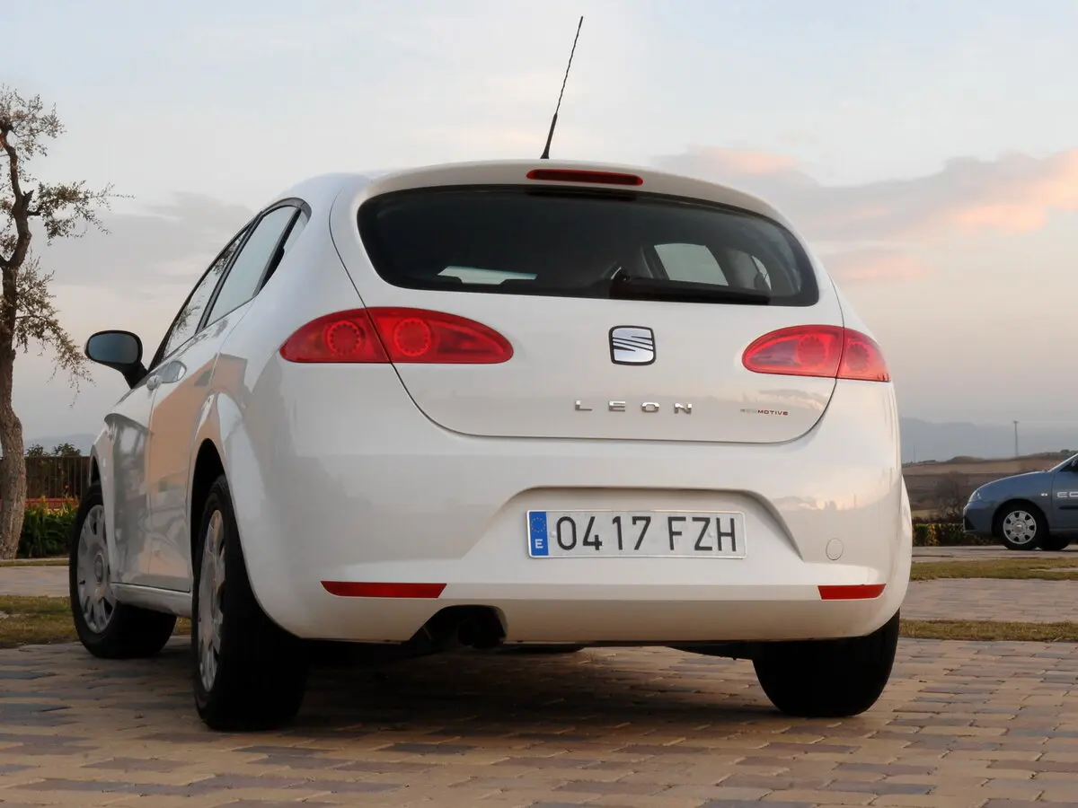 SEAT Leon II Хэтчбек 5 дв. — photo 4