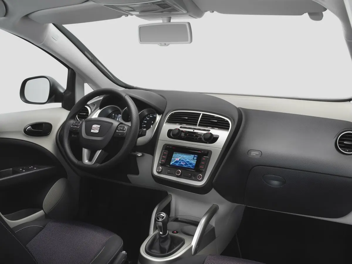 SEAT Altea I Рестайлинг Компактвэн — 照片 6