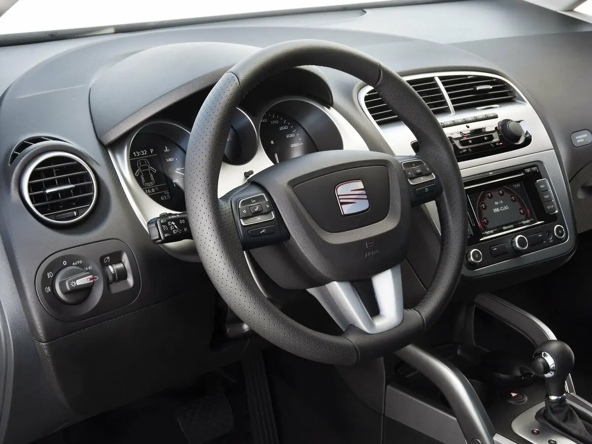 SEAT Altea I Рестайлинг Компактвэн — 照片 7