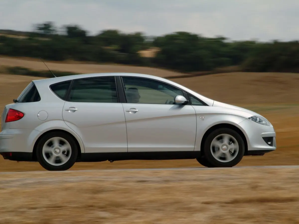 SEAT Toledo III Хэтчбек 5 дв. — 照片 2