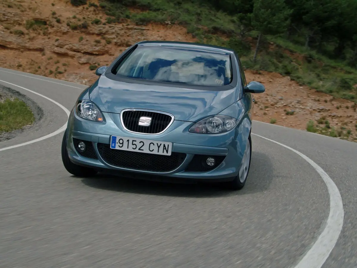 SEAT Toledo III Хэтчбек 5 дв. — 照片 3