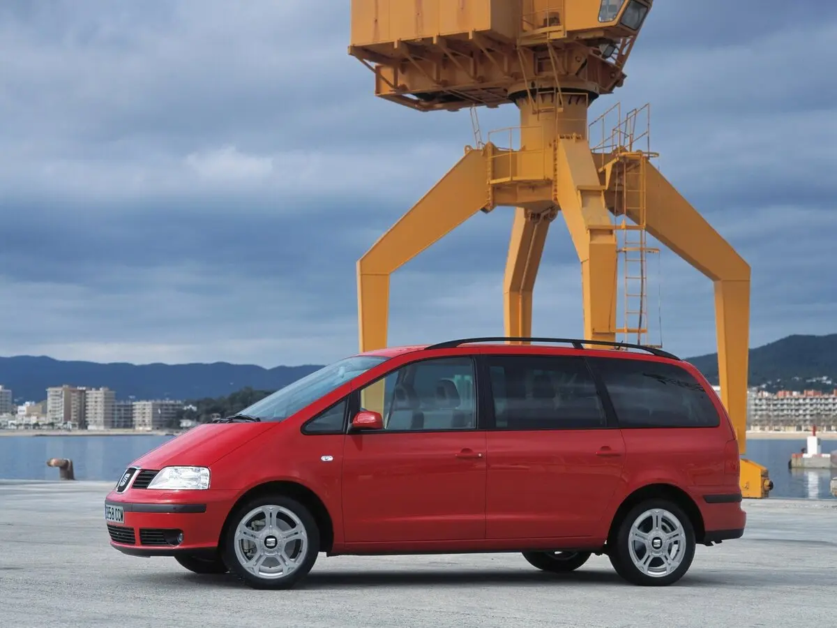 SEAT Alhambra I Рестайлинг Минивэн — сүрөт 2