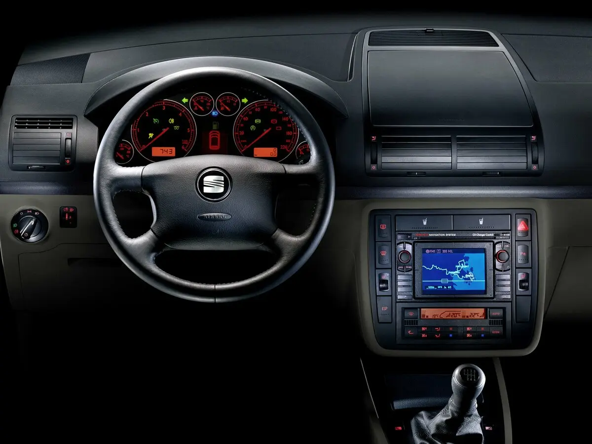 SEAT Alhambra I Рестайлинг Минивэн — сүрөт 6