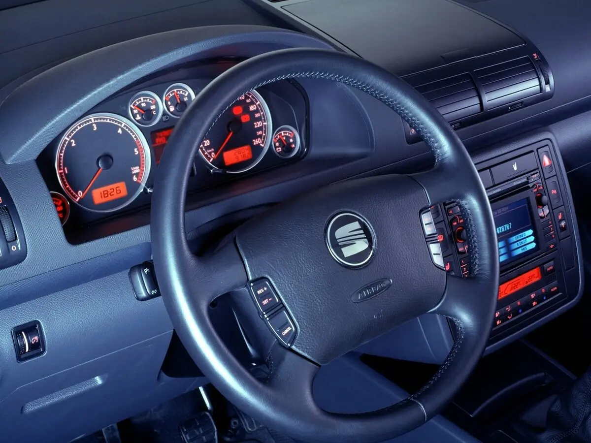 SEAT Alhambra I Рестайлинг Минивэн — сүрөт 7