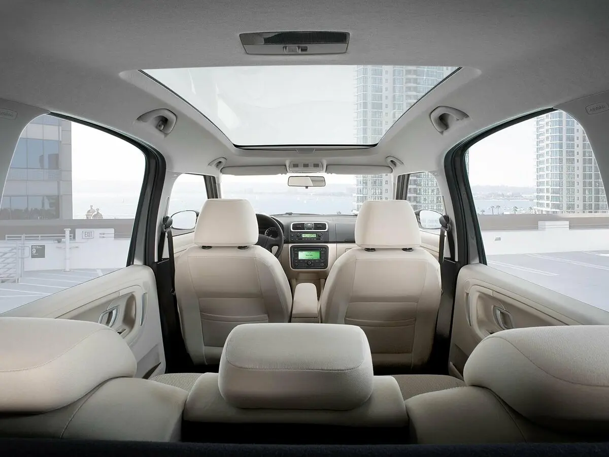 Skoda Roomster I Компактвэн — сүрөт 11