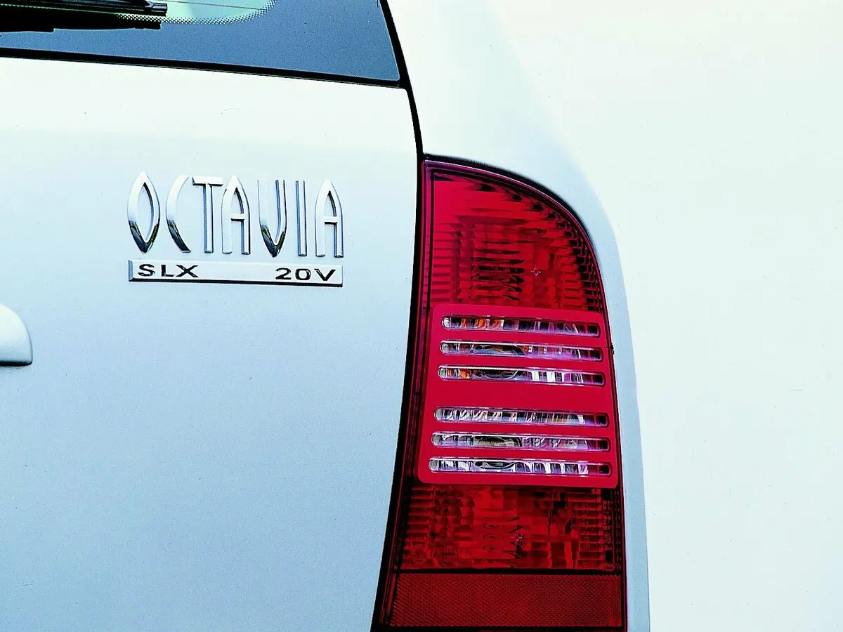 Skoda Octavia I (A4) Рестайлинг Универсал 5 дв. — сүрөт 8
