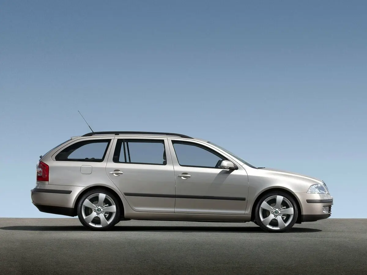 Skoda Octavia II (A5) Универсал 5 дв. — сүрөт 2