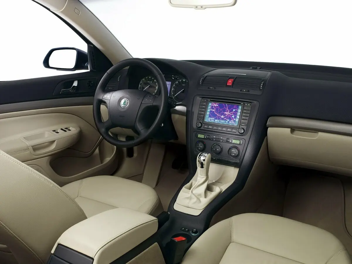 Skoda Octavia II (A5) Универсал 5 дв. — сүрөт 7