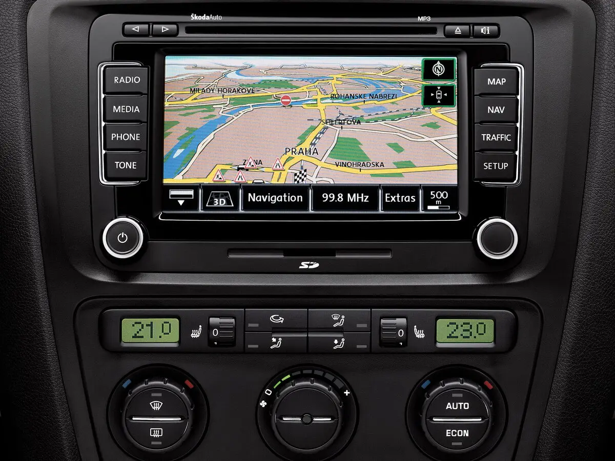 Skoda Octavia II (A5) Универсал 5 дв. Scout — сүрөт 11