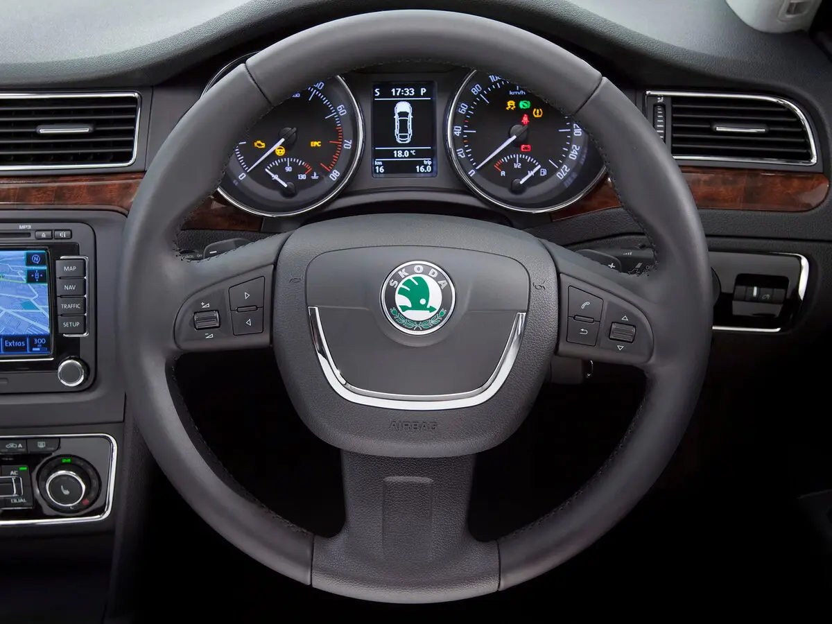 Skoda Superb II Лифтбек — сүрөт 9