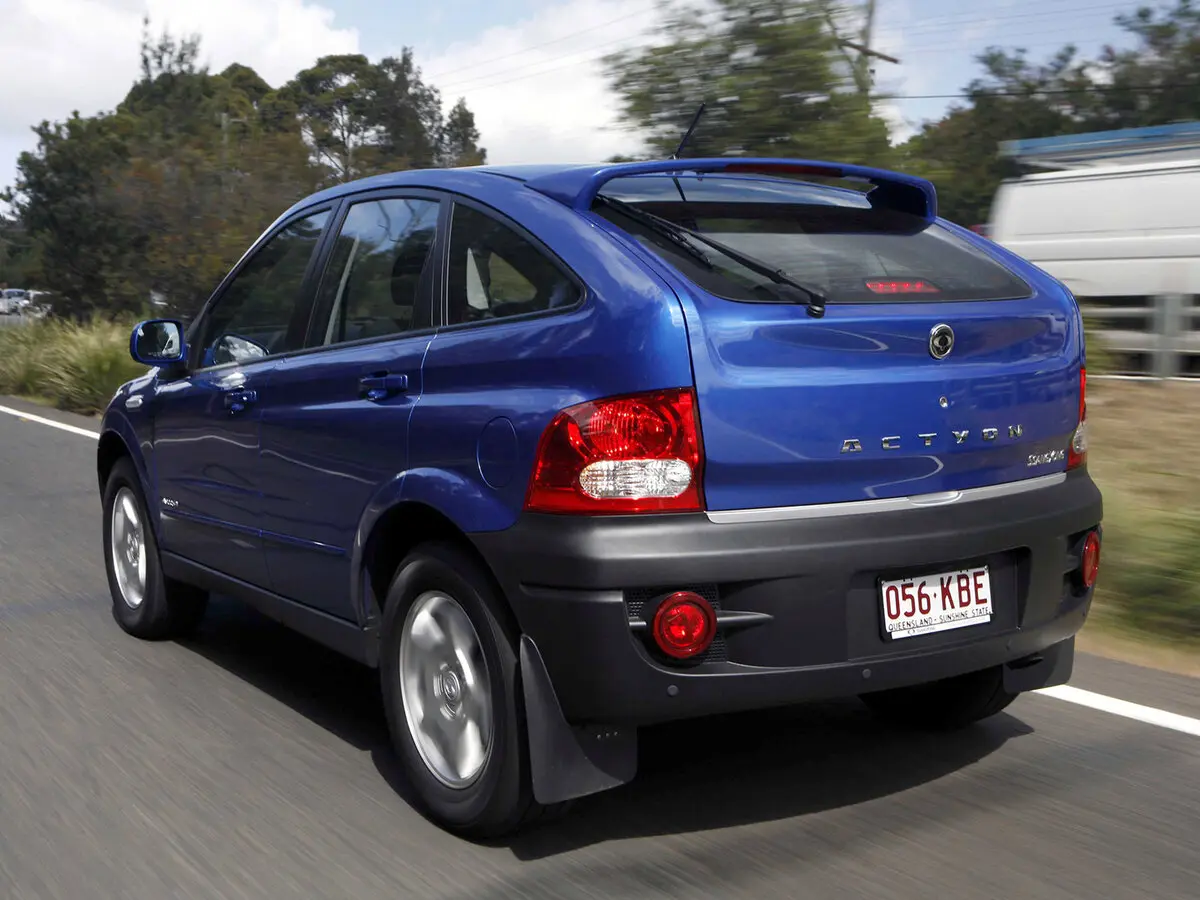 SsangYong Actyon I Внедорожник 5 дв. — фото 5