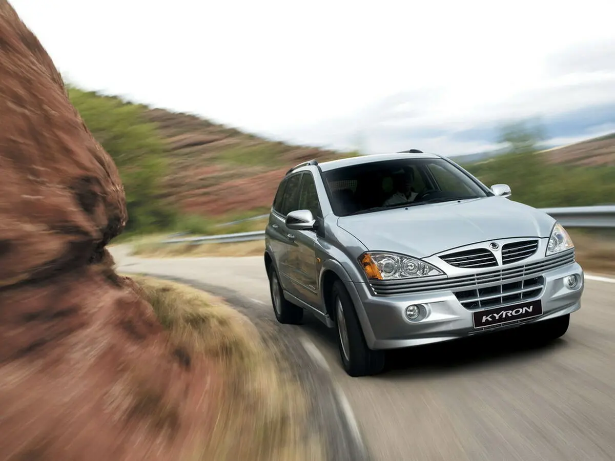 SsangYong Kyron I Внедорожник 5 дв. — сүрөт 3