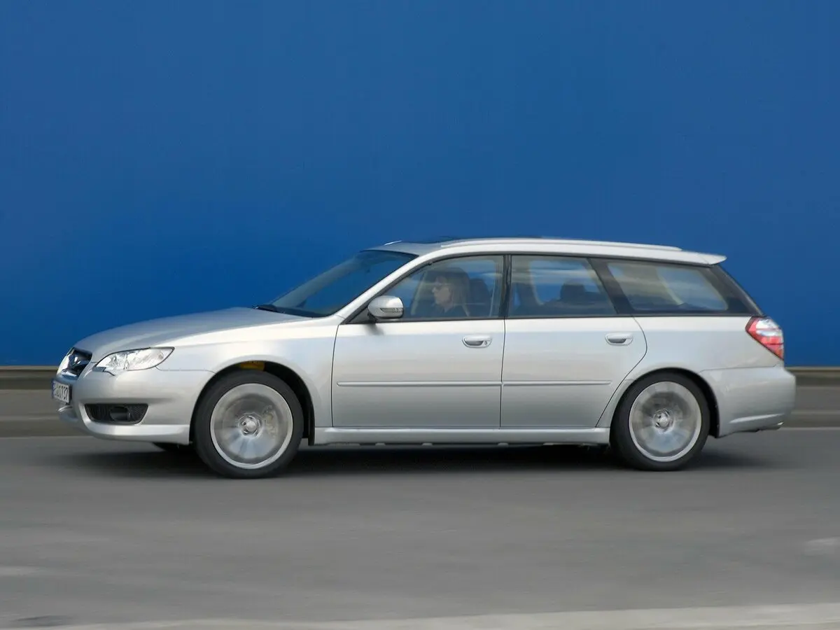 Subaru Legacy IV Рестайлинг Универсал 5 дв. — фото 2