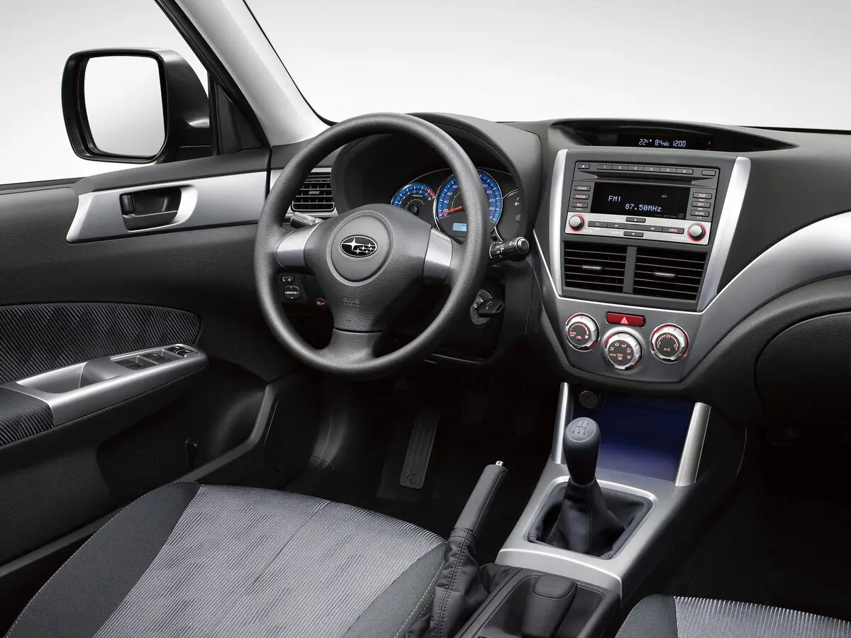 Subaru Forester III Внедорожник 5 дв. — фото 7