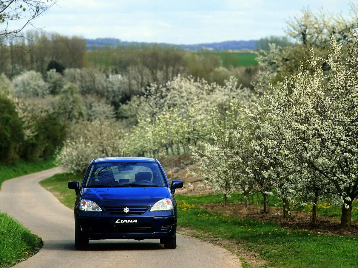 Suzuki Liana I Рестайлинг Универсал 5 дв. — сүрөт 4