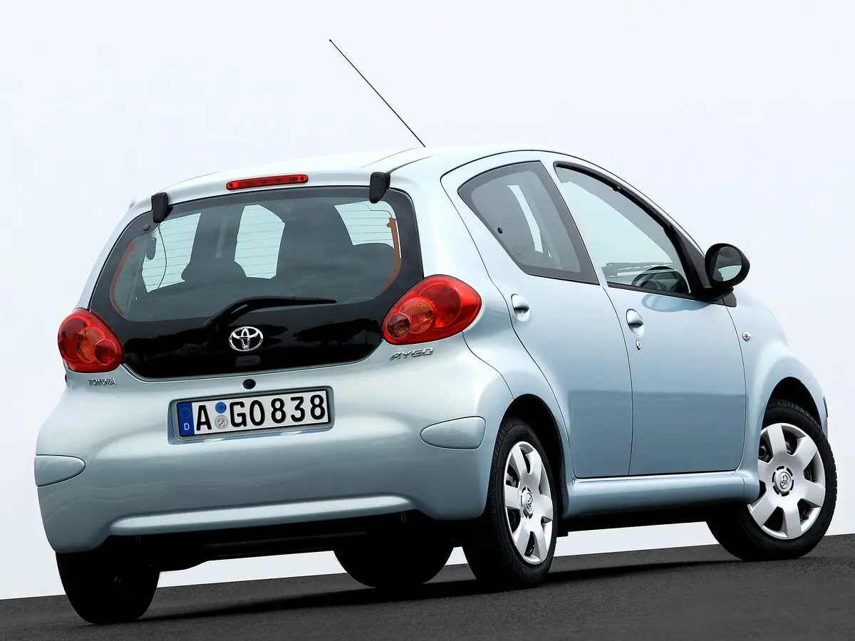 Toyota Aygo I Хэтчбек 5 дв. — сүрөт 5