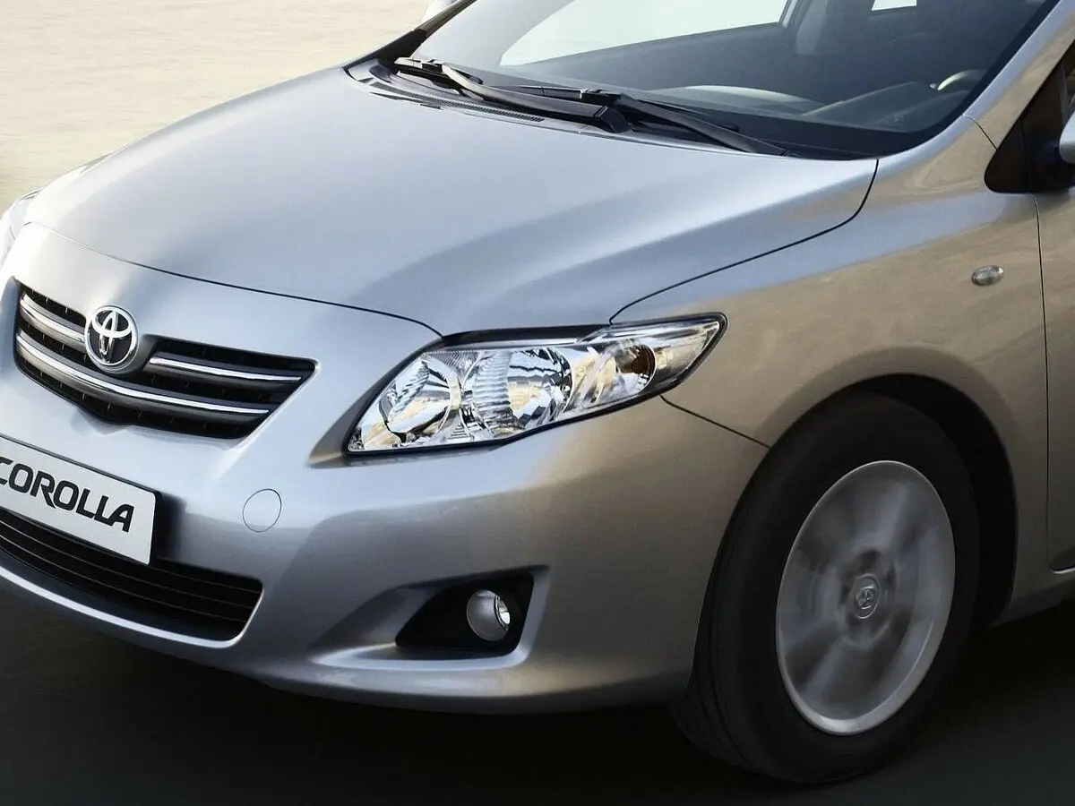 Toyota Corolla X (E140, E150) Седан — фото 13