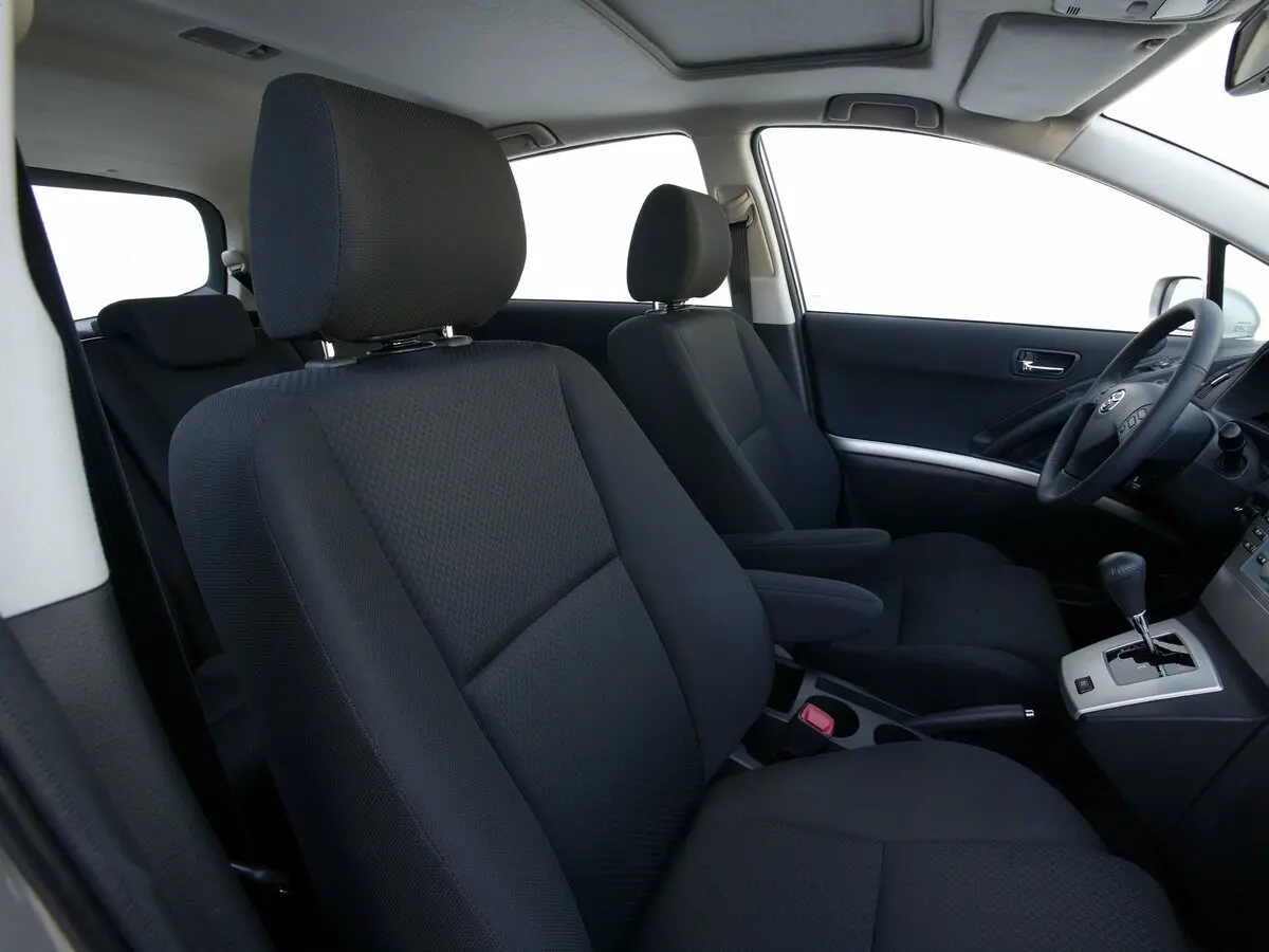 Toyota Corolla Verso I Рестайлинг 2 Компактвэн — сүрөт 5