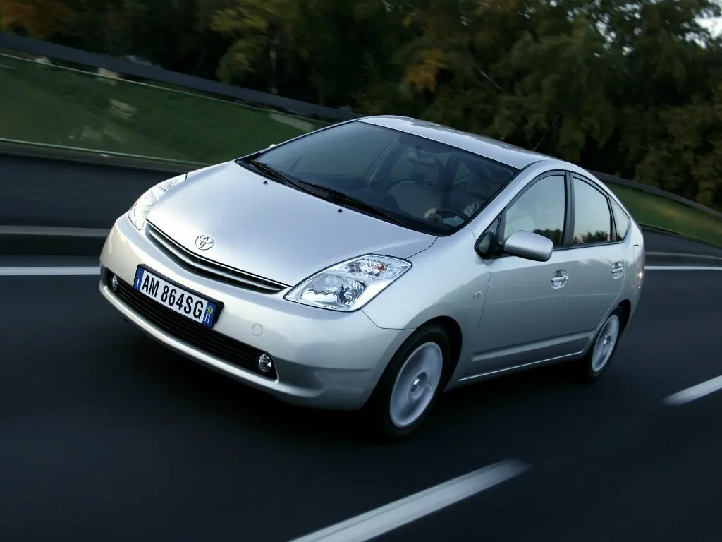 Toyota Prius II (XW20)