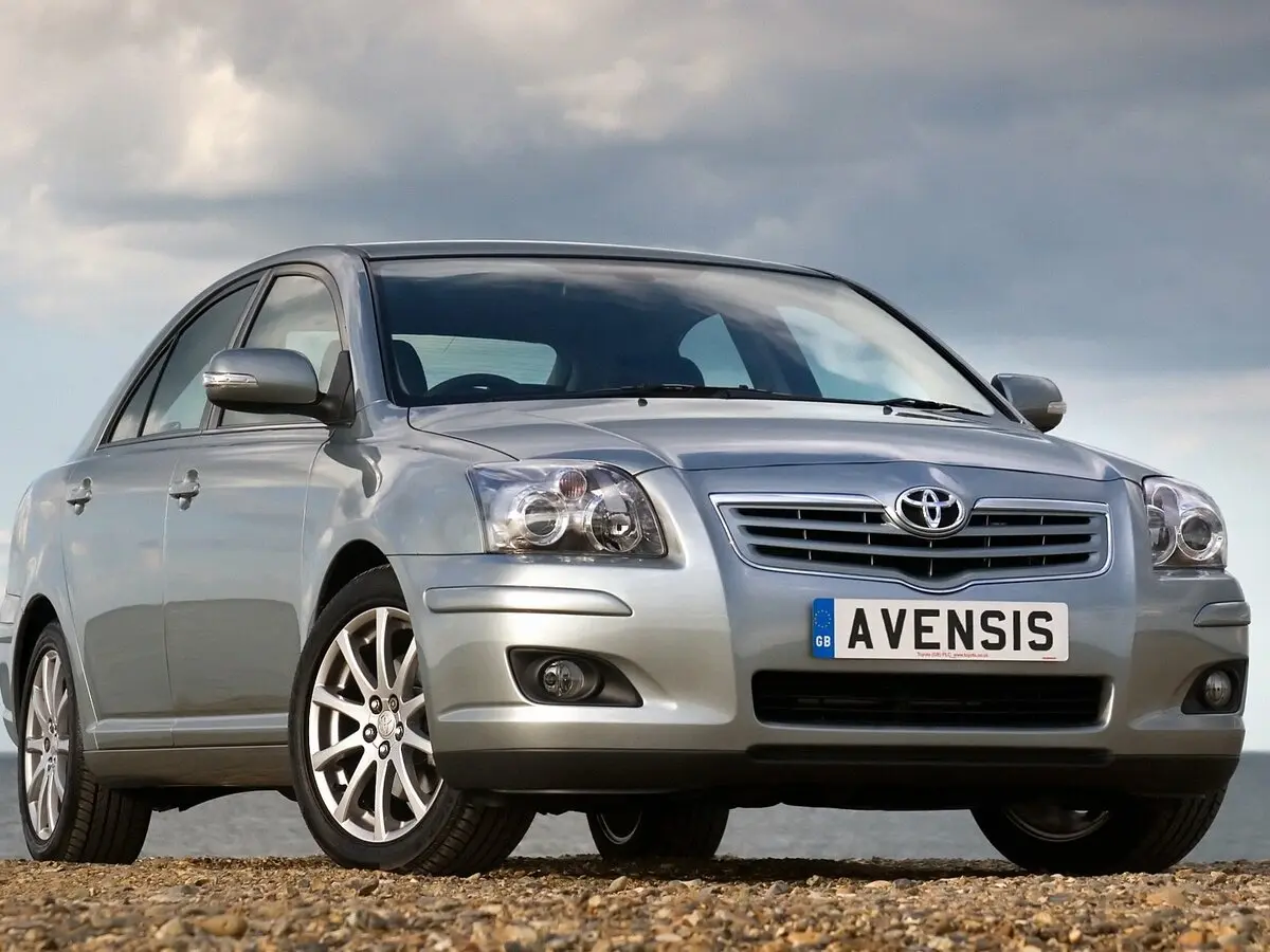 Toyota Avensis II Рестайлинг Лифтбек — сүрөт 2
