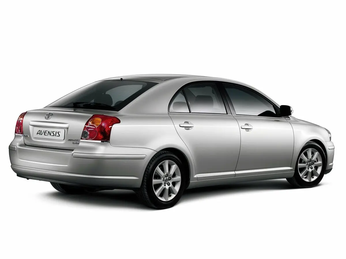 Toyota Avensis II Рестайлинг Лифтбек — сүрөт 4