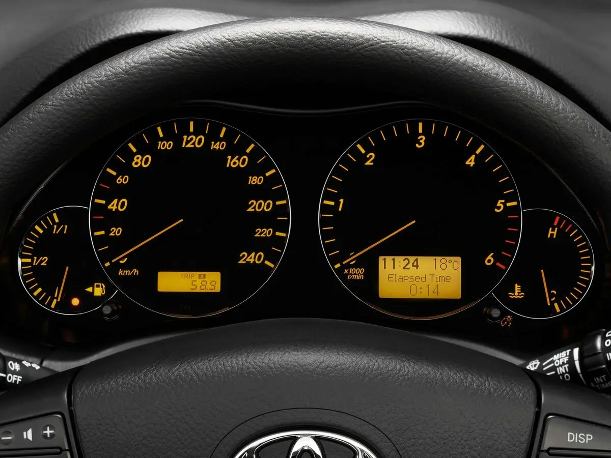 Toyota Avensis II Рестайлинг Лифтбек — сүрөт 7