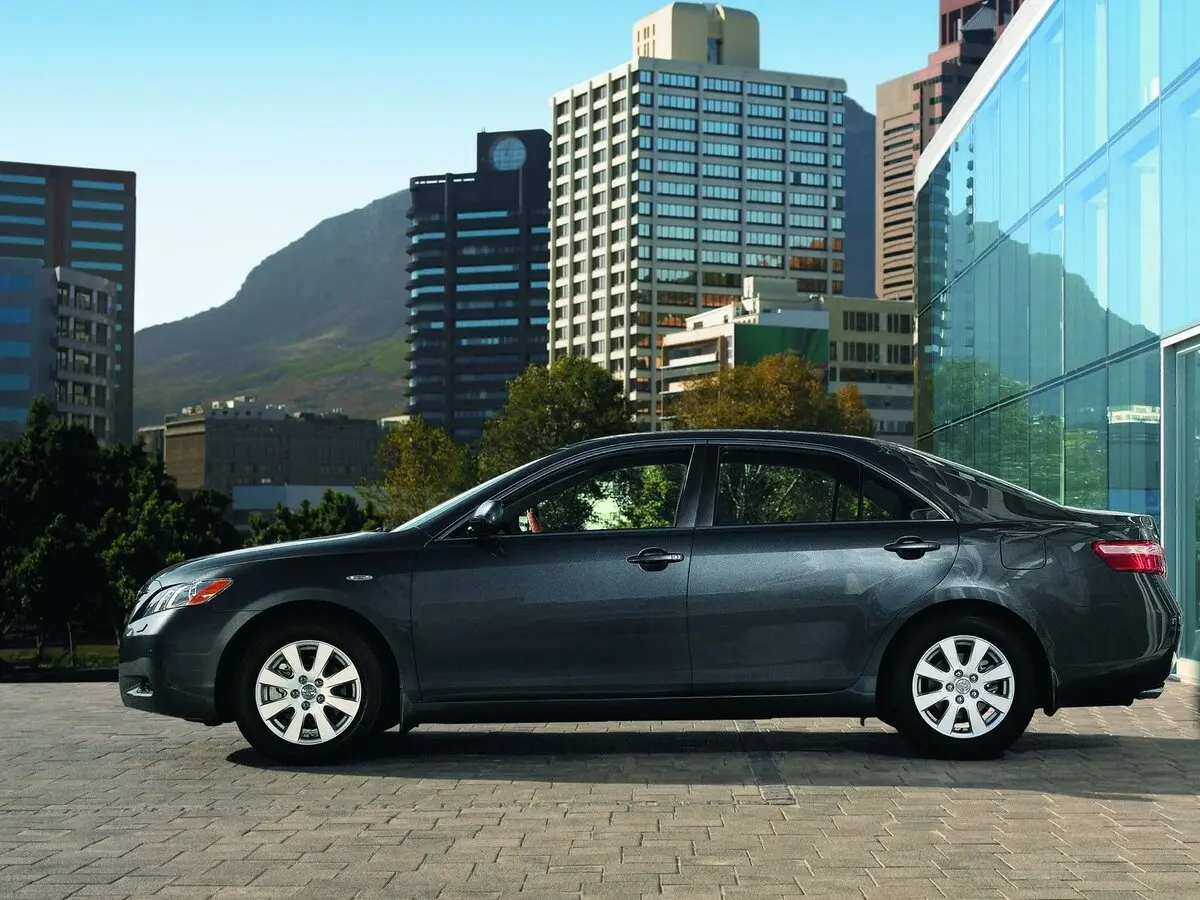 Toyota Camry VI (XV40) Седан — сүрөт 2