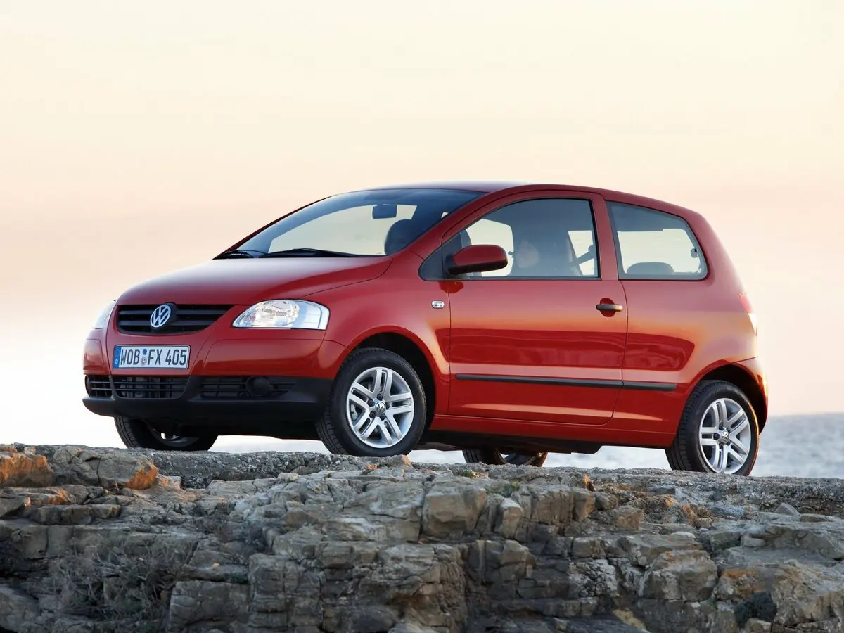 Volkswagen Fox II Хэтчбек 3 дв. — сүрөт 2