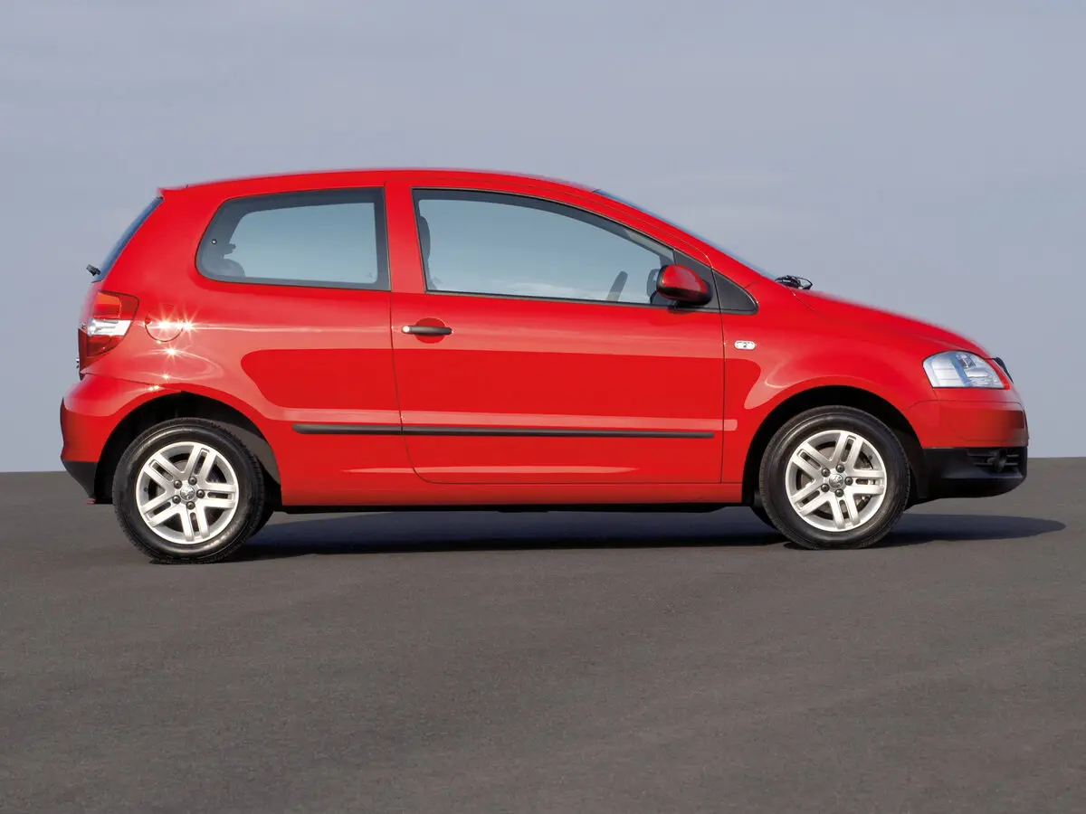 Volkswagen Fox II Хэтчбек 3 дв. — сүрөт 3
