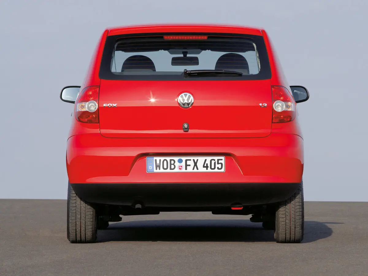Volkswagen Fox II Хэтчбек 3 дв. — сүрөт 5