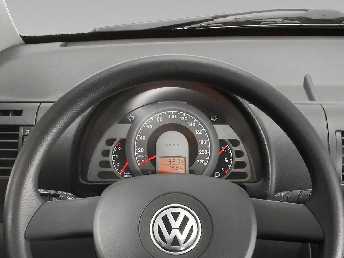 Volkswagen Fox II Хэтчбек 3 дв. — сүрөт 9