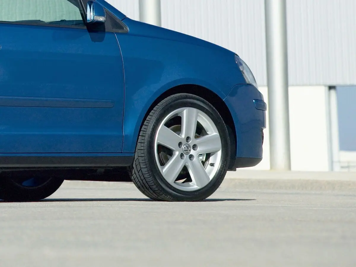 Volkswagen Polo IV Рестайлинг Хэтчбек 5 дв. — фото 12