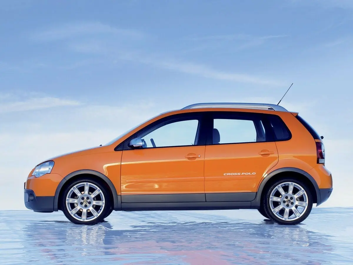 Volkswagen Polo IV Рестайлинг Хэтчбек 5 дв. Cross — фото 2