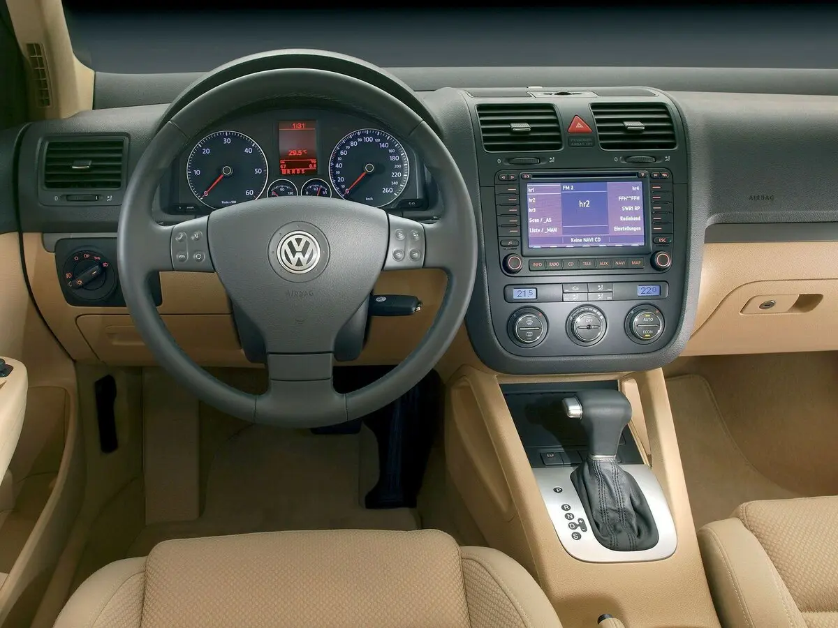 Volkswagen Golf V Хэтчбек 5 дв. — фото 6