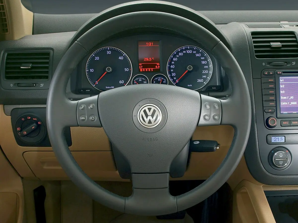 Volkswagen Golf V Хэтчбек 5 дв. — фото 9