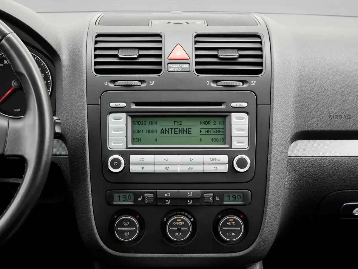 Volkswagen Golf V Хэтчбек 5 дв. — фото 16